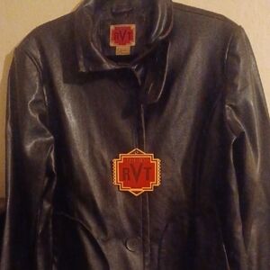 RVT Women's Sleek Black Leather Jacket